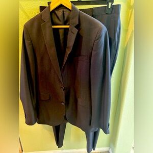 Men’s suit